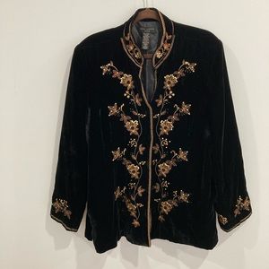 Anne Carson plus size black faux, velvet embroidered blazer